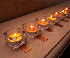 Eleganti tag intagliate per candeline