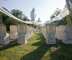 Cerimonia di matrimonio in giardino