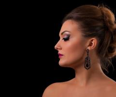 Daniele Batella Makeup Artist - Demo trucco da sera/evening makeup
Model: Chiara Dragoni
Photo: Filiberto Mariani