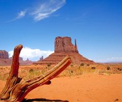 A spasso per il mondo - Monument Valley per un viaggio di nozze avventuroso