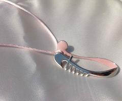 Pendente in argento impreziosito da smalti rosa - Collezione Gondola Bow
