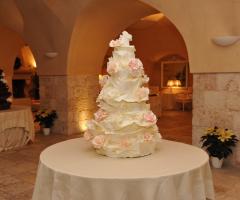 Corte di Torrelonga - Un'originale wedding cake