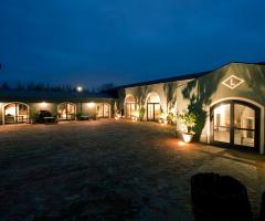 Tenuta La Ghiaia di sera