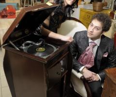 Mia & Rice al grammofono