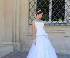 Abito a vita bassa con gonna ampia - Modello Linosa