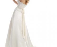 Abito con cinta allacciata sul retro - Modello Perla