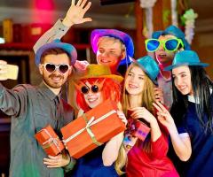 Party Guest Book Spinner