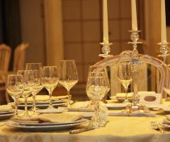 Reggia di Giano - Apparecchiatura dei tavoli per le nozze