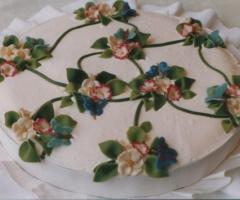 Dolce di mandorle per il matrimonio