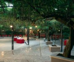 Gazebo dei glicini per l\'antipasto di matrimonio