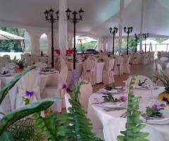 Tensostruttura presso il b&b
Il gatto con gli stivali - La Luce Wine & Dine Catering