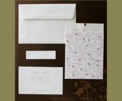 Partecipazioni di matrimonio con carta decorata