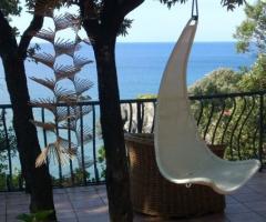 Terrazza sul mare per il ricevimento di matrimonio