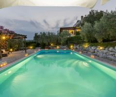 La piscina della villa - Villa Floridia