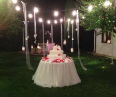 Masseria Protomastro - Il taglio della torta in giardino