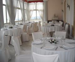 Villa Hertha - Sala in villa per matrimoni a Napoli