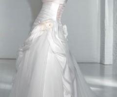 Abito da sposa della linea Egò