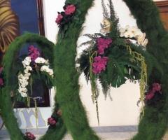 Decorazione floreale per il ricevimento di matrimonio