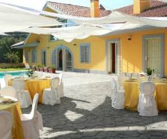 Allestimento villa per matrimoni