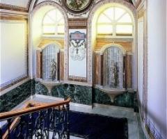 Particolare dell\'interno della location di nozze