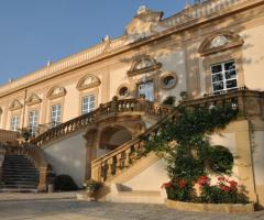 Villa Bonocore Maletto - Dimora del '700 in stile barocco