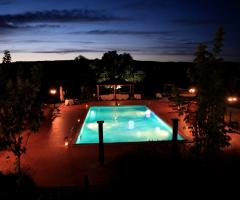 Tramonto in piscina Il Caio - Tenuta di Corbara