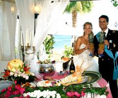 Grotta del Conte - Gli sposi felici durante il ricevimento di matrimonio