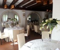 Andrea's Flowers - Centrotavola su coppa