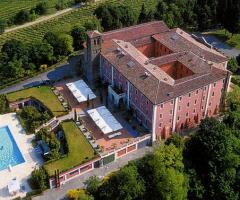 L'Hotel Monte del Re - Gozza (Bologna)