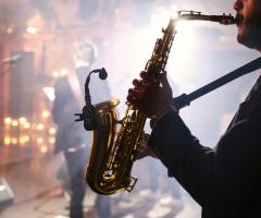 ARTISTI MUSICALI
Band Rock, Cover & tribute Band, Sassofinisti, Violinisti, Cantanti...