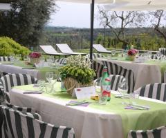 Mise en place sui toni del verde