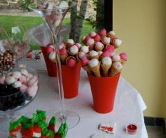 Tavolo vari dolciumi