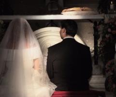 Foto degli sposi in chiesa