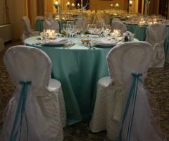 Sala allestita blu Tiffany - Il tavolo degli sposi