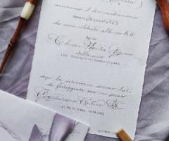 Sara Calligrafia - Partecipazione celeste polvere