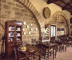 La sala interna dell'Azienda Agrituristica Duca di Castelmonte