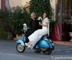 Sposi in Vespa - Fotografo per il matrimonio a Venezia