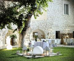 Ricevimento elegante in giardino