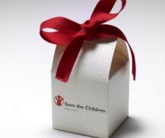 Scatolina porta confetti Save the Children con fiocco rosso