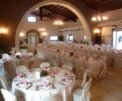 Allestimento tavoli - Agriturismo Silva Suri