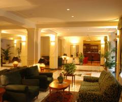 Eleganti spazi dell'Hotel Azzolini
