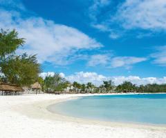 Pronti a rilassarvi sulla sabbia di borotalco?