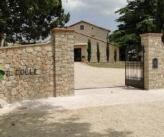 Ingresso della villa per il matrimonio a Terni