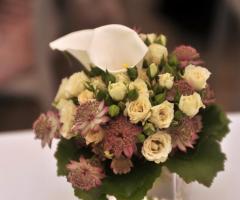 Bouquet dallo stile romantico per la sposa