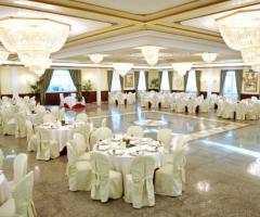 Casale Santa Lucia - Mise en place elegante per il matrimonio