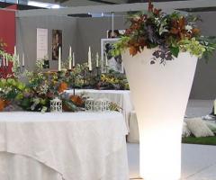 Composizione con fiori autunnali