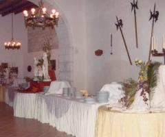 Allestimento banchetto nuziale - Torre Rodosta