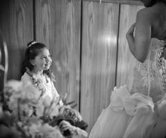 Emanuele Vignaroli  - La damigella ammira la sposa