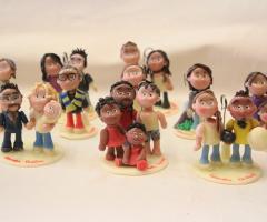 Bomboniere personalizzate su invitati: ogni famiglia ha la sua