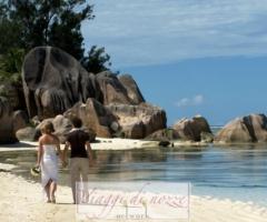 Luna di miele sulla spiaggia